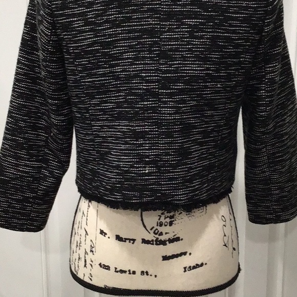 NWOT. FRENCHI Metallic 3/4 Sleeves Open Front Short Blazer Size Small P2P 17” - Picture 10 of 11